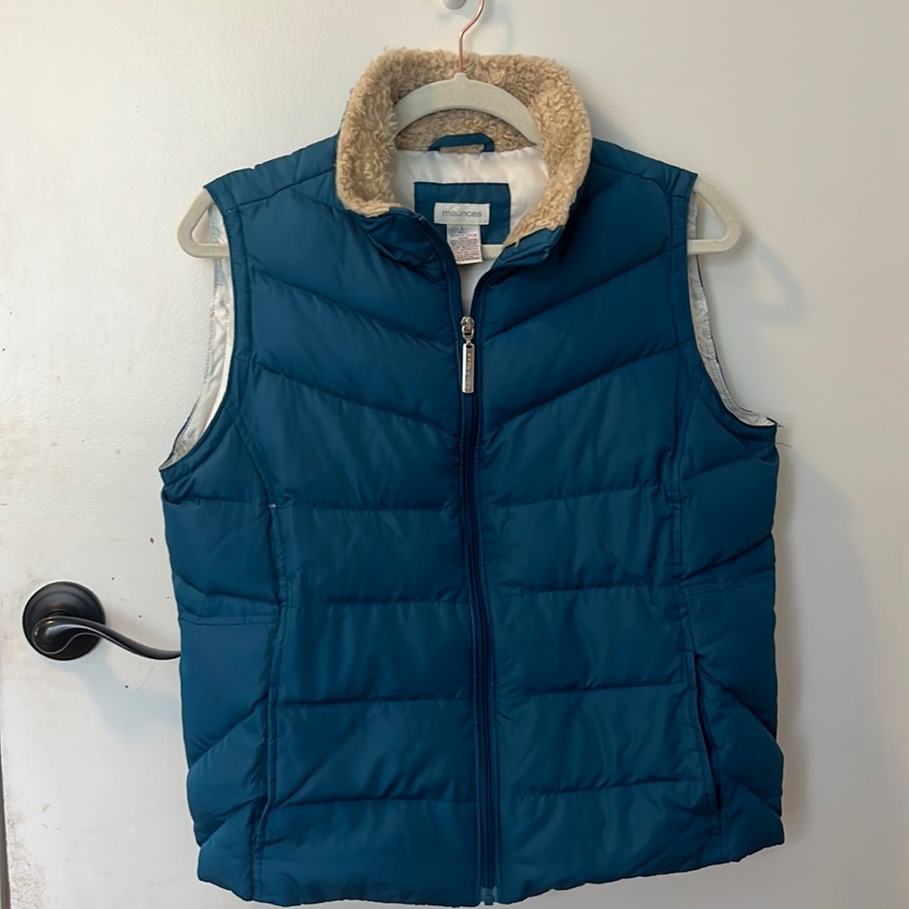 Maurice’s blue fur trimmed puffer vest